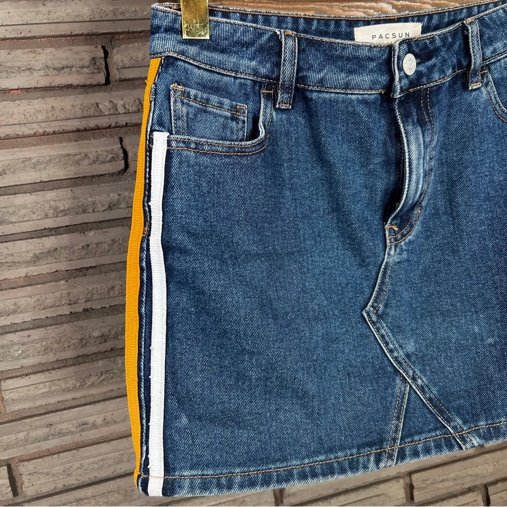 PacSun denim miniskirt side stripes size 28 - Picture 5 of 7